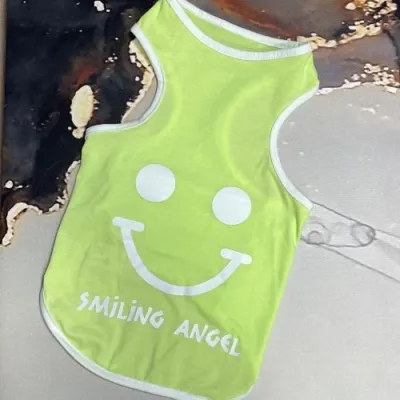 Майка для собак Multibrand "Smile" зелена