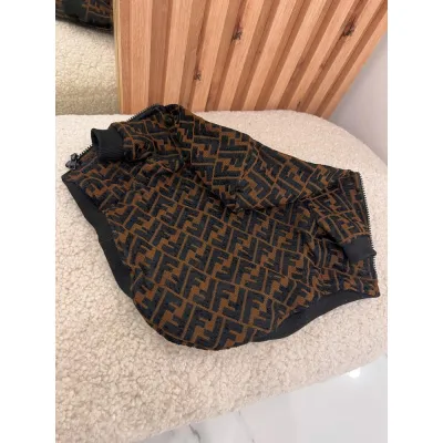 Джинсова куртка для собак FENDI на шовковій підкладці, на блискавці, коричнева