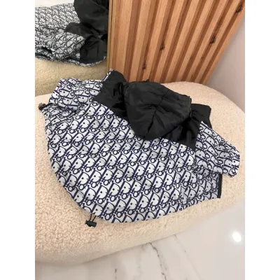 Зимова куртка для собак DIOR зі знімним капюшоном, на блискавці, чорна