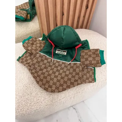 Зимова куртка для собак GUCCI зі шнурками на капюшоні, на блискавці, з кільцем під ошийник, бежева