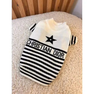 Светр для собак CHRISTIAN DIOR з чорними смужками та зіркою, білий
